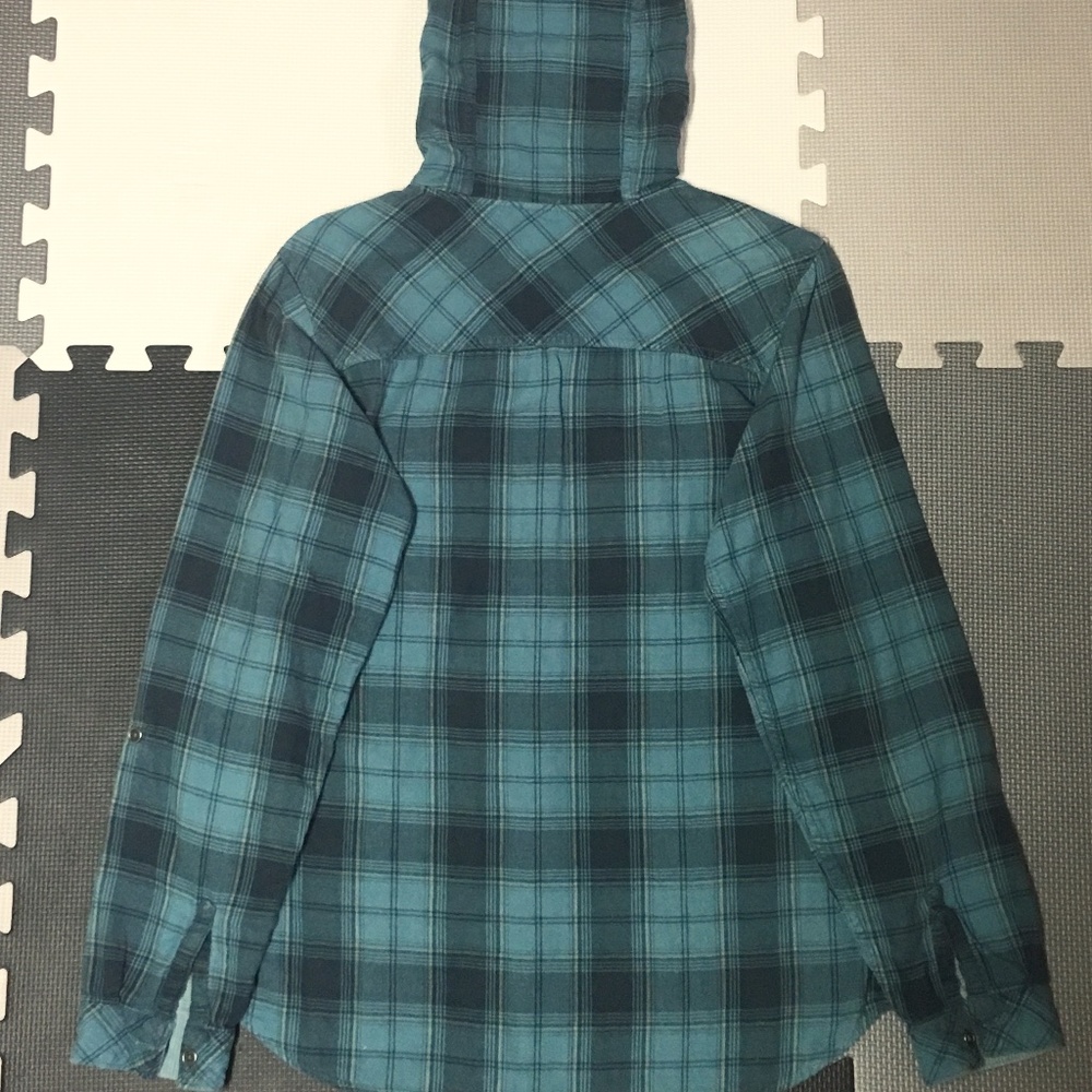 Columbia women’s hooded blouse